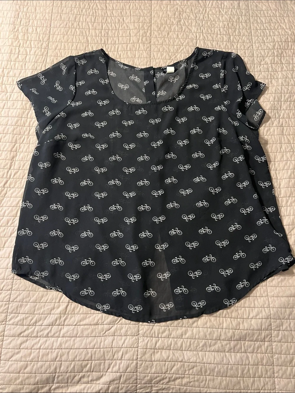 Two torrid Tops Size 1 - Short Sleeve Bicycle Print & Sleeveless Bird Print - Picture 4 of 15